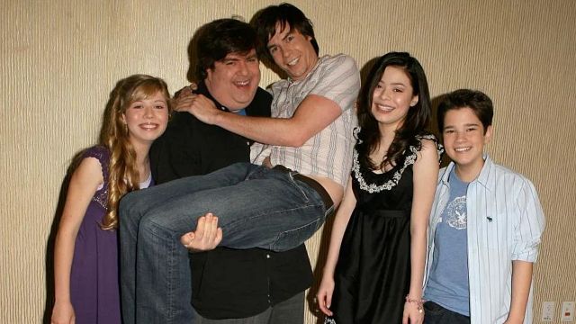 Imagem da notícia Pedofilia, assédio e bullying: Documentário sobre estrelas mirins da Nickelodeon faz denúncias chocantes e produtor se defende