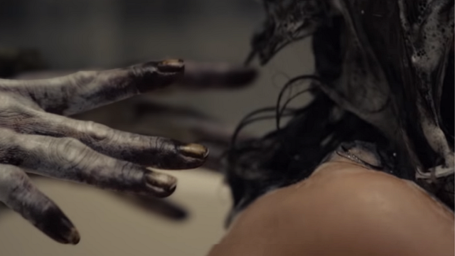 Imagem da notícia O universo de terror de maior sucesso de todos os tempos continua: O novo filme é o mais amaldiçoado da saga