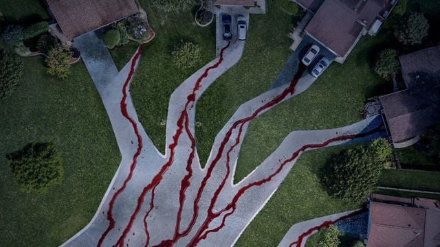 Uma lenda do terror retorna após 13 anos: Primeiro trailer da série de crimes reais de John Carpenter