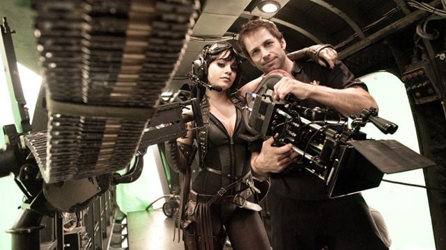 Zack Snyder negocia com estúdio para filmar um novo final para seu filme mais polêmico: “Acho que não fui longe o suficiente”