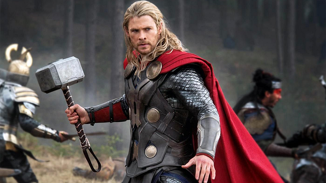 Já imaginou Thor com um martelo comum? Internet faz piada e transforma Vingador no marceneiro mais poderoso da Marvel