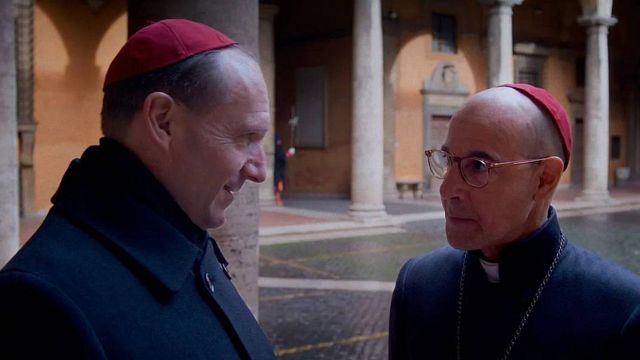 Imagem da notícia "O anel do Papa sendo cortado": Diretor de Conclave fala sobre a inserção de rituais reais do Vaticano no filme