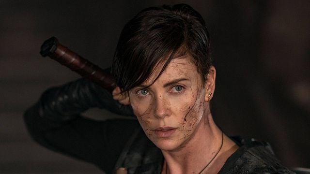 Imagem da notícia "É frustrante": Charlize Theron faz uma avaliação contundente do desempenho de bilheteria dos atores de filmes de ação