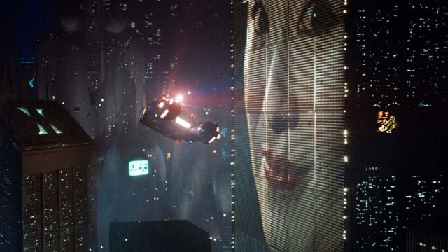 Imagem da notícia Primeiro foi um fracasso, depois "uma versão inédita, à frente de seu tempo", e finalmente um clássico da ficção científica: O erro que salvou Blade Runner