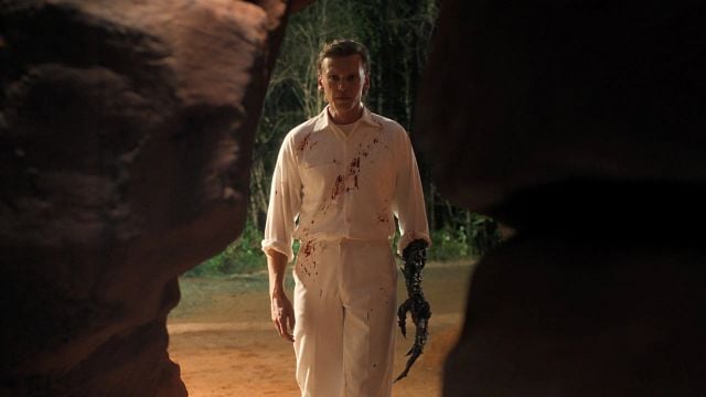 Imagem da notícia Stranger Things vai ter um spin-off live-action e cena do último episódio é a chave para a história da nova série