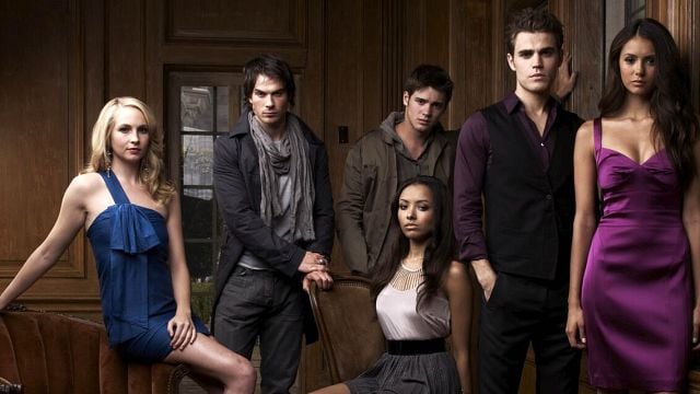 Imagem da notícia Onde estão agora os protagonistas de The Vampire Diaries: Veja como mudou o elenco principal da série 8 anos após seu final