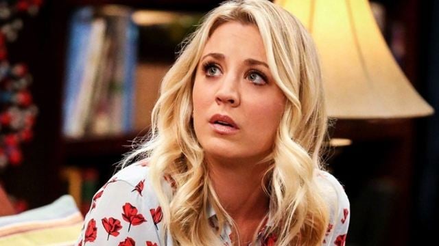 A verdadeira irmã de Kaley Cuoco aparece nesta cena de The Big Bang Theory, mas quase ninguém sabe disso