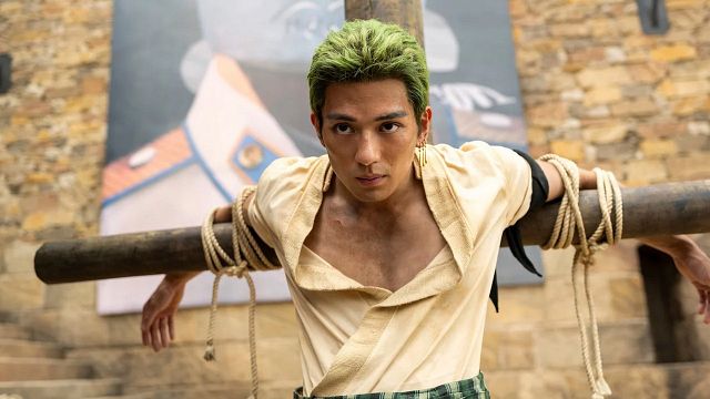 Série de One Piece teve erro BIZARRO em cena de Zoro e a Netflix correu para arrumar - mas fãs flagraram