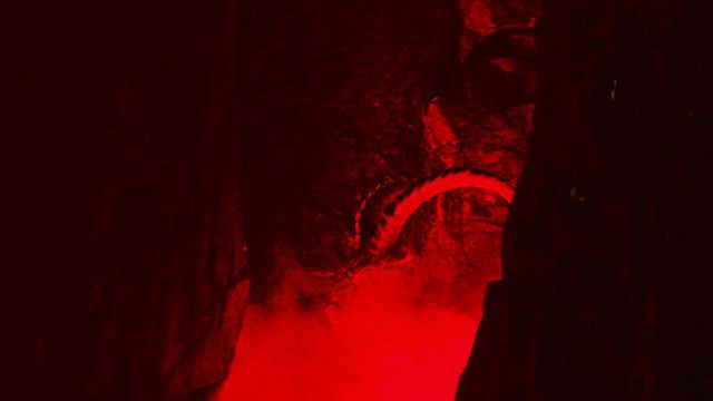 Imagem da notícia O diabo mora nos detalhes: Esta série da Netflix enfrentou um processo judicial por utilizar referências satânicas