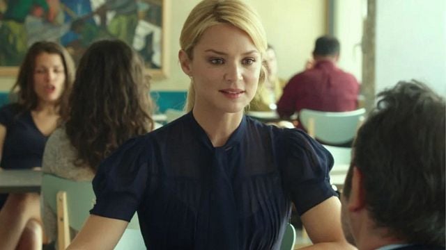 Imagem da notícia 63 anos e 113 filmes: Esta carismática estrela americana substituirá Jean Dujardin no remake de uma comédia dos anos 2010