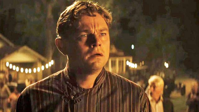 Imagem da notícia Gênio da ficção científica elogia o épico de DiCaprio sobre uma série de assassinatos macabros: "Uma obra-prima incrível"