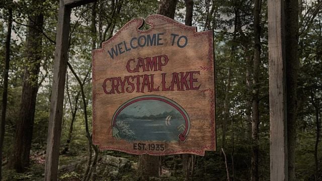 Imagem da notícia Prelúdio de Sexta-Feira 13 ganha data de estreia e revela a origem sombria da maldição na família do vilão Jason Voorhees