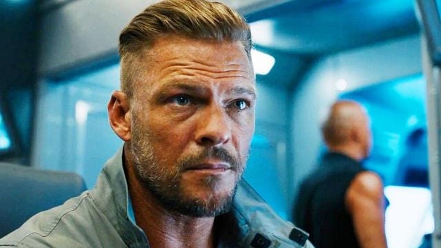 Imagem da notícia Alan Ritchson, astro de Reacher, passou por uma situação constrangedora na frente de Vin Diesel durante as filmagens de Velozes e Furiosos: "Você é a pessoa mais burra do mundo"