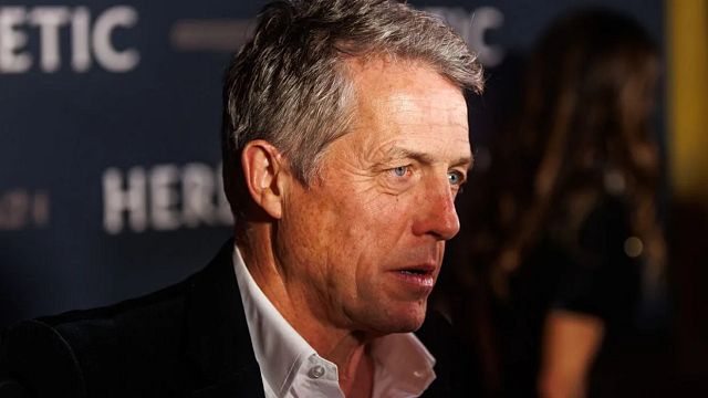 Imagem da notícia "Talvez eu estivesse sob o efeito de muitas drogas": 20 anos depois, Hugh Grant ainda se arrepende desta comédia de Chris Columbus