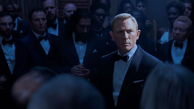 Imagem da notícia Daniel Craig reage à mudança de direção na saga de James Bond: Enquanto isso, Jeff Bezos organiza seu próprio elenco