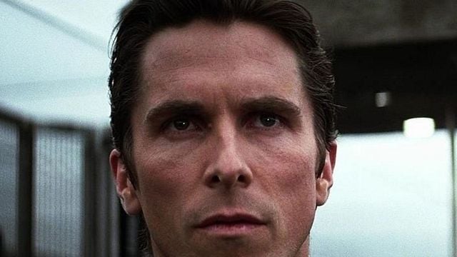 Imagem da notícia Christian Bale confessa que esta comédia de 1997 é seu filme favorito: "Assisti duas noites seguidas e chorei de rir nas duas vezes"