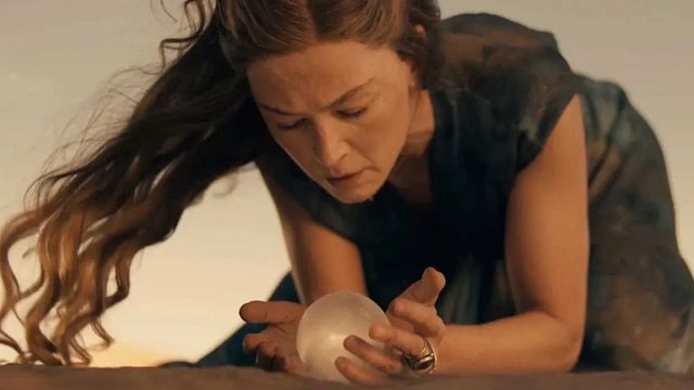 Imagem da notícia O futuro de A Roda do Tempo está incerto, mas Rosamund Pike é clara com a Amazon: "Tem muita sorte de ter esta série"