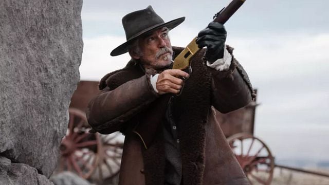 Imagem da notícia No streaming: O faroeste estrelado por Pierce Brosnan e Samuel L. Jackson