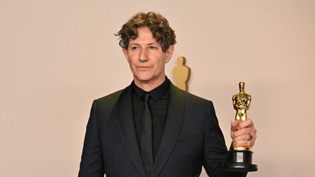 Imagem da notícia Diretor de Zona de Interesse, vencedor na categoria de Melhor Filme Internacional, faz discurso importante sobre Gaza no palco do Oscar