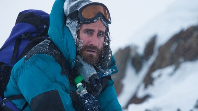 Imagem da notícia Hoje no streaming: Neste filme de aventura visualmente deslumbrante, grandes estrelas tentam escalar a montanha mais alta do mundo!
