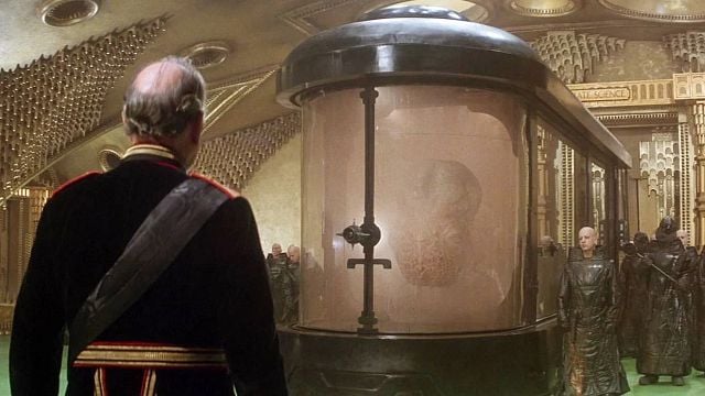 Imagem da notícia 73 minutos cortados na edição: Rejeitado por seu diretor, este filme cult de ficção científica merece ser visto no streaming