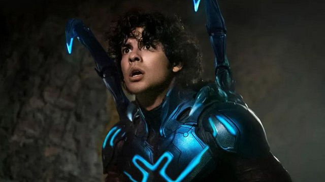 Imagem da notícia "Eu sou a pessoa certa?": Depois de Cobra Kai, Xolo Maridueña sofreu com pressão de interpretar Besouro Azul