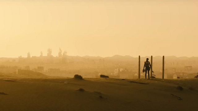 Imagem da notícia "O personagem é tão icônico que havia um pouco de intimidação": Astro da série Fallout revela que jogou New Vegas no videogame