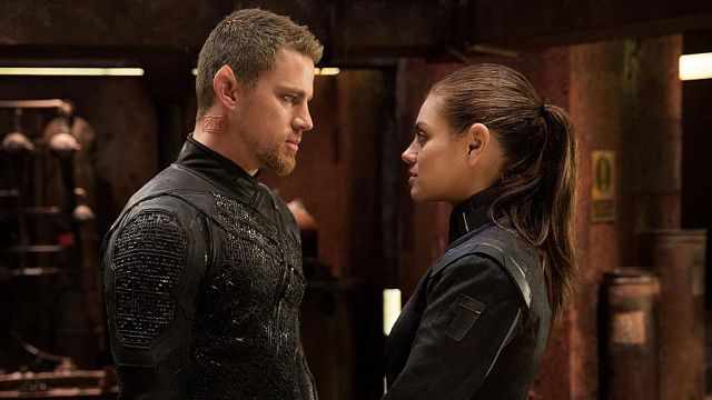 Imagem da notícia Sessão da Tarde hoje (29/08): Filme O Destino de Júpiter é dos mesmos criadores de Matrix, mas teve rumo bem diferente