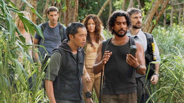 Imagem da notícia “Você não encerra uma série que as pessoas estão assistindo”: Lost quase teve mais temporadas, mas roteiristas barraram a ideia