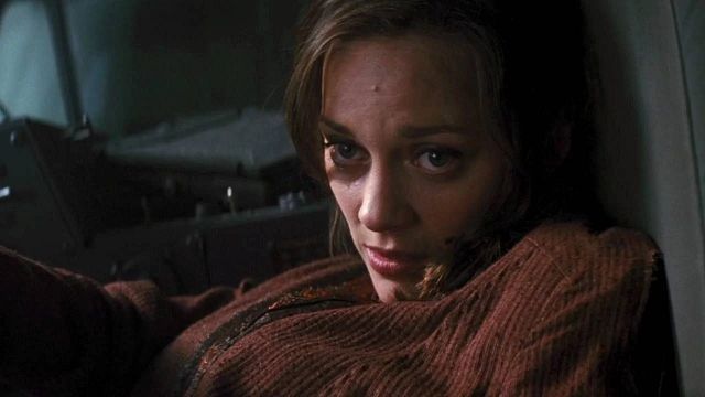 Imagem da notícia É a pior cena da filmografia de Christopher Nolan e a atriz admite que foi culpa dela: "Eu estraguei tudo"