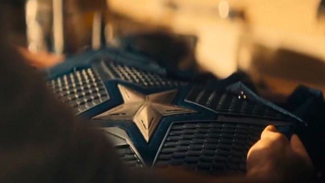 Imagem da notícia "Achei que era IA": Após vazamentos e especulações, Marvel finalmente confirma retorno do Primeiro Vingador em Doutor Destino; assista ao teaser