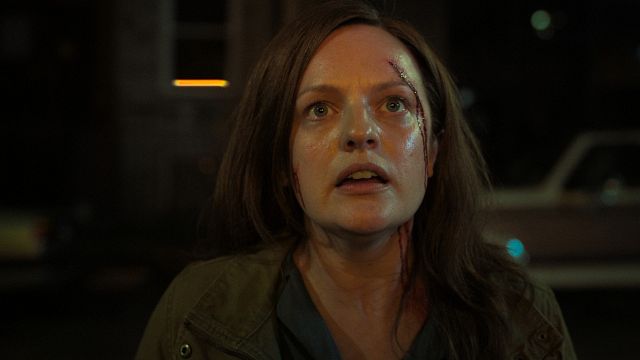 Imagem da notícia "Sou um homem velho, como vou dirigir isso?" Paul Schrader (felizmente) deixa seu novo roteiro cheio de sexo explícito nas mãos de Elisabeth Moss