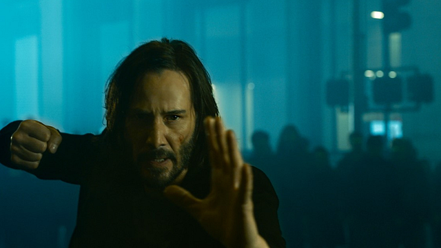 Keanu Reeves seleciona os 18 filmes essenciais que todos deveriam ver em algum momento da vida: De Os Sete Samurais a O Demônio de Neon