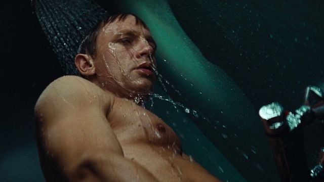 Hoje à noite na Netflix: Foi graças a esse papel que Daniel Craig se tornou James Bond!