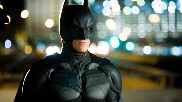 Imagem da notícia Nem Christian Bale nem Ben Affleck: Nenhum ator ganhou mais dinheiro com um filme do Batman do que esta estrela