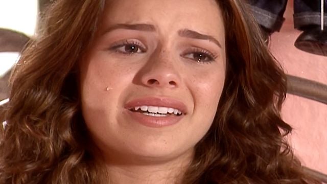 Imagem da notícia Romance proibido com padre, trama esotérica com Sandy e mais: 7 novelas brasileiras que despertaram a fúria dos religiosos