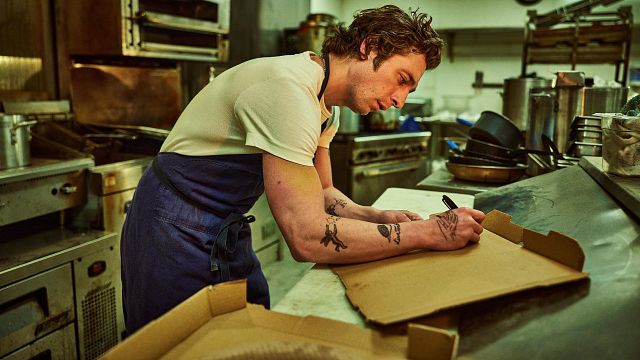 Imagem da notícia The Bear: Veja os 4 itens que não podem faltar no dia a dia do Carmy