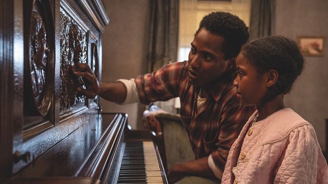 Imagem da notícia Netflix acaba de lançar um dos filmes mais emocionantes do ano! Samuel L. Jackson é o protagonista no drama com pontuação quase perfeita