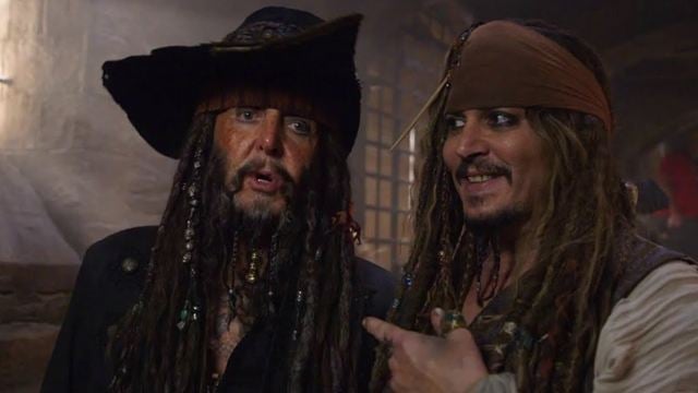 Piratas do Caribe: O famoso cantor que contracena com Jack Sparrow e você nem percebeu