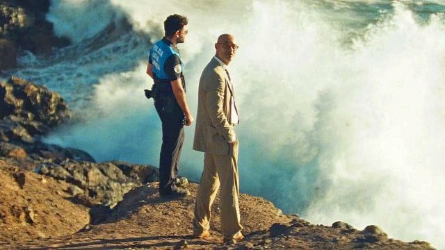 Imagem da notícia 96% de aprovação: Um thriller policial que mistura ação e aventura em cenários paradisíacos