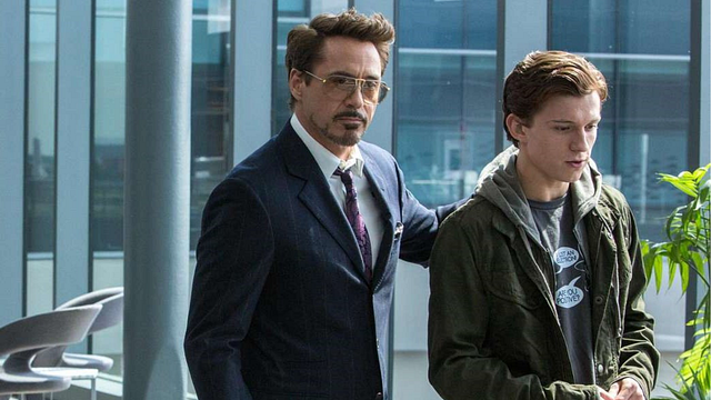 Imagem da notícia "Começamos a filmar e Robert Downey Jr. recua": Tom Holland presta homenagem ao parceiro que salvou sua primeira cena do Homem-Aranha há 10 anos