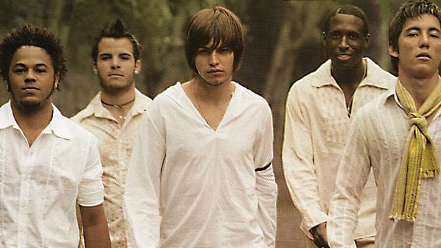 Imagem da notícia Como estão hoje os integrantes do Br’Oz? Há 20 anos, o grupo se separou após sucesso meteórico que surgiu em reality show do SBT.