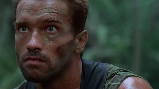 Imagem da notícia Após intoxicação alimentar, Arnold Schwarzenegger gravou cenas deste filme com soro intravenoso preso a seu braço e ninguém reparou