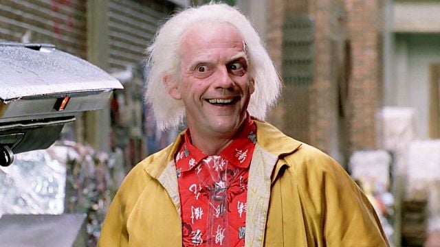 Imagem da notícia De Volta para o Futuro 2: Há 37 anos, esta fala do Doc Brown esconde um segredo que poucos fãs decifraram