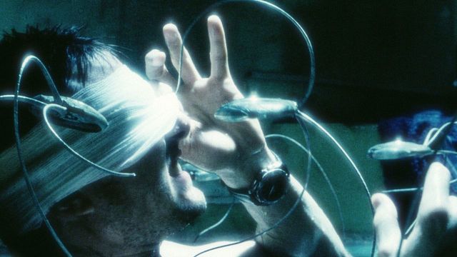 Imagem da notícia Um dos melhores filmes de ficção científica dos últimos 20 anos imaginou um futuro perturbador – e acertou em muita coisa