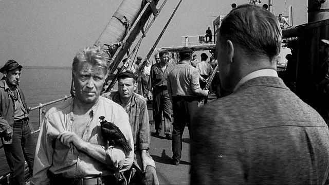 Imagem da notícia Uma das maiores lendas da atuação de todos os tempos fracassa neste filme de guerra, diz Anthony Hopkins: "Ele foi tão ruim"