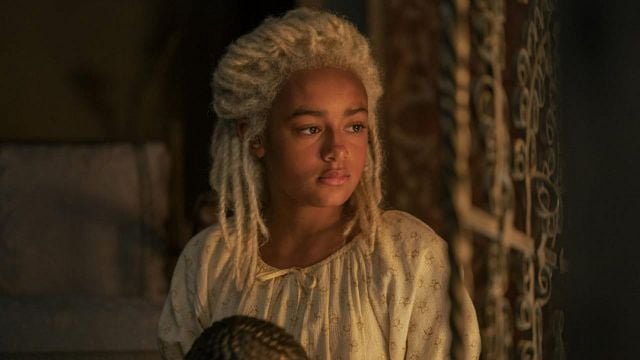 Imagem da notícia House of the Dragon: Por que Rhaena é a única Targaryen que não consegue montar um dragão?