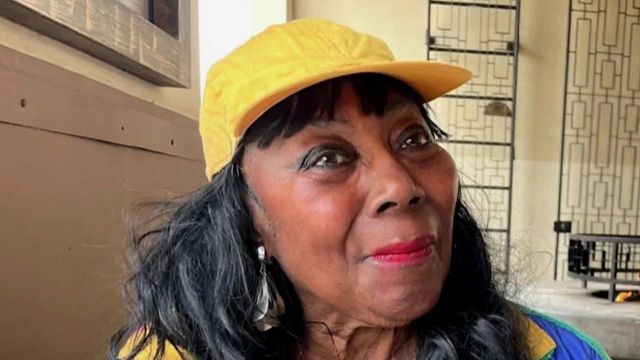 Imagem da notícia Atriz de Os Dez Mandamentos morre nos incêndios de Los Angeles: "Essa perda é devastadora"