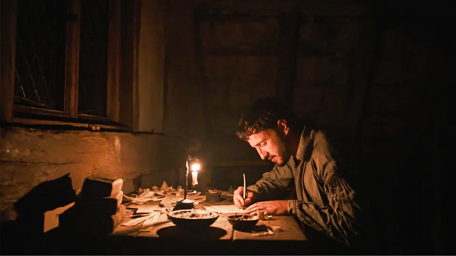 Imagem da notícia Hamnet é uma maravilha absoluta que nos lembra do poder da arte como catarse. No entanto, sua tragédia constante a torna quase uma "pornografia da miséria"