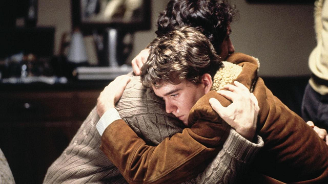 Imagem da notícia Há 44 anos, ele ganhou o Oscar mais importante, mas hoje está quase esquecido: Este filme marcou a estreia na direção de um ícone absoluto de Hollywood!
